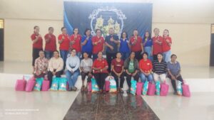 WKRI Berbagi Bingkisan Kasih