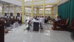 Perayaan Ekaristi Hari Raya Santa Perawan Maria Diangkat ke Surga dengan Jiwa dan Raga