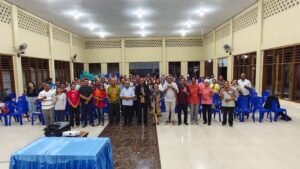 RD Jhon Rusae Tutup Seminar Komunikasi Pasutri Dan Kursus Persiapan Perkawinan Periode Juli 2026